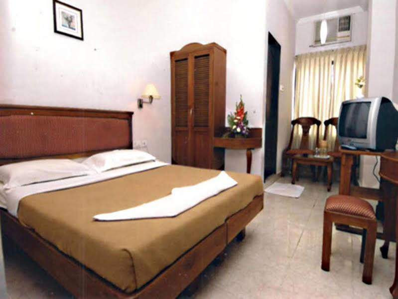 Hotel Planet Mount Chennai Extérieur photo
